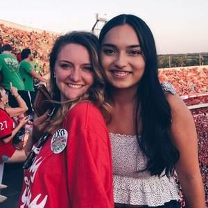 Meet your Posher, Danielle